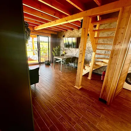 Stodola Janusz Lodge Sople